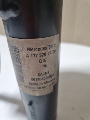 Mercedes Benz B-Class 247 (2018–2026) Eesmine amortisaator A1773202400 - 3