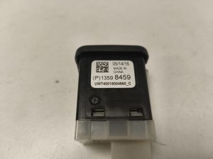 Opel Astra K (2015–2021) USB port 13598459 - 4