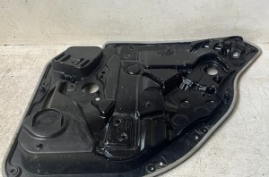 Mercedes Benz C-Class 205 (2014–2021) Priekšējo durvju logu pacēlājs un tā daļas A2057230314 - 3