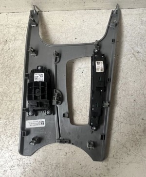BMW X3 F25 (2010–2017) Keskkonsool 918448108 - 3