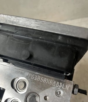 Mercedes Benz C-Class 205 (2014–2021) ABS plokk A2059003249 - 3