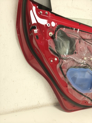 TOYOTA Yaris (2011–2020) Tür hinten - 3