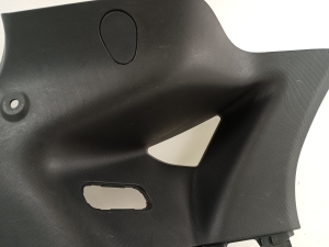 Ford Mustang Mach-E Mach-E (2020–2026) Tagumise toe sisekujundus LJ8BR31149BFW - 5