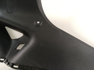 Ford Mustang Mach-E Mach-E (2020–2026) Tagumise toe sisekujundus LJ8BR31148BFW - 4