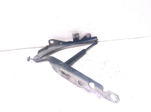 VOLVO XC70 (2000–2007) Hood hinge 30674708 - 4