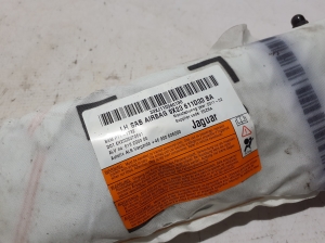 Jaguar XJ (2009–2026) Priekšējā sēdekļa drošības spilvens 9X23611D33BA - 3