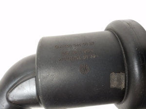 Mercedes Benz E-Class W207 (2009–2017) Vahejahuti voolik A6511400087 - 2