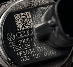 AUDI A3 8P (2003–2012) Kraftstoffpumpe 03C127026N - 2