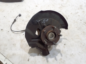  Front wheel hub  - 400145HA0A 