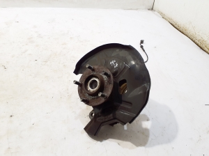   Front wheel hub  - 400155HA0A 