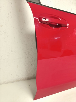 TOYOTA Yaris (2011–2020) Front door - 5