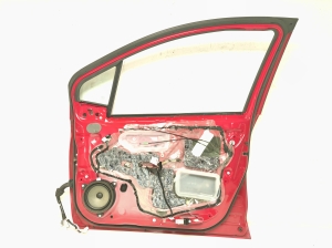 TOYOTA Yaris (2011–2020) Front door - 9