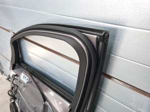 Ford C-MAX (2010–2026) Front door - 8
