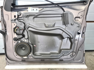 Ford C-MAX (2010–2026) Front door - 10
