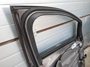 Ford C-MAX (2010–2026) Front door - 10