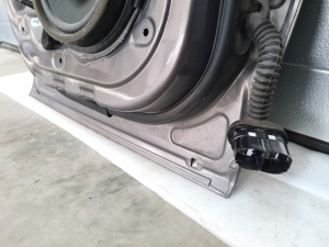 Ford C-MAX (2010–2026) Rear side doors - 5