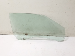   Fenster Scheibe Tür vorne  - 8F0845202B 