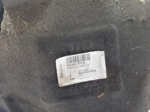 AUDI A5 (2007–2016) Front wheel arch liner 8T0821172M - 3