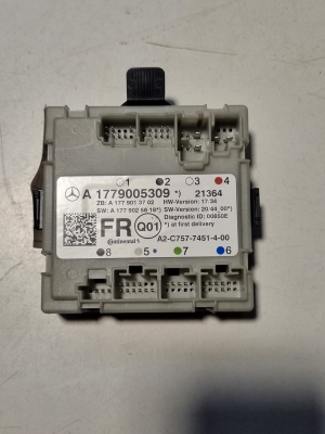   Boîtier de commande de porte avant  - A1779005309 