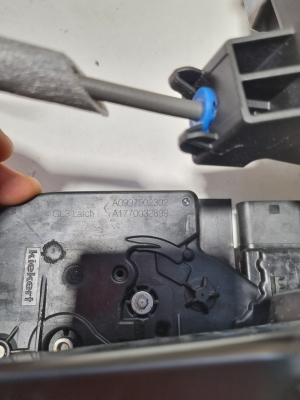 Mercedes Benz B-Class 247 (2018–2026) Front door lock cylinder A0997202302 - 2