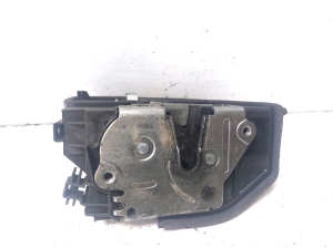 Front door lock - 7167074