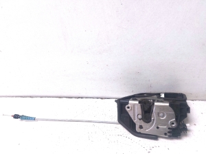 Rear side door lock - 7202147