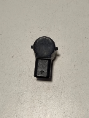 Mercedes Benz B-Class 247 (2018–2026) Rear parking sensor A0009055504 - 3