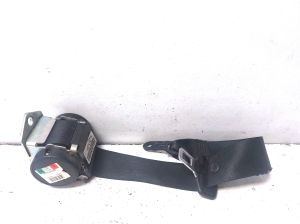 BMW 1 SERIES E81 (2007–2012) Rear seat belt 607051100B - 2