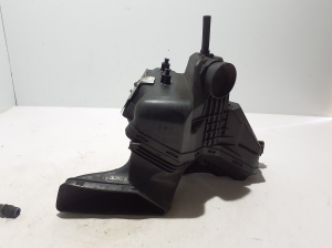 AUDI A5 (2007–2016) Luftfiltergehäuse 8R0133837S - 2