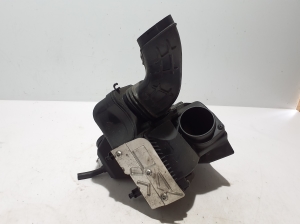 AUDI A5 (2007–2016) Luftfiltergehäuse 8R0133837S - 3