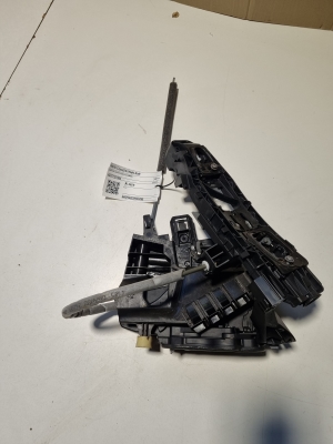Mercedes Benz B-Class 247 (2018–2026) Rear side door lock A2477331900 - 3