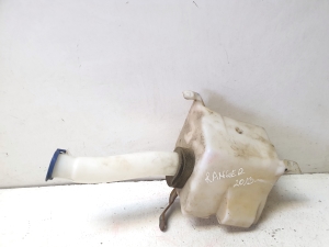 Ford Ranger (2011–2015) Front washer fluid reservoir AB3917613 - 3