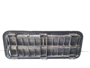 Ford Ranger (2011–2015) Rear fender vent grille AB3915280B62AA - 4