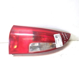 Mazda Premacy (1999–2005) Eckleuchte hinten 22061908 - 3