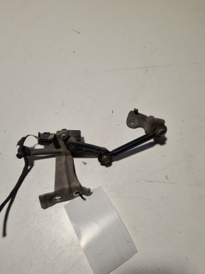 Mercedes Benz B-Class 247 (2018–2026) Sensor an der Hinterradnabe A0009059413 - 2