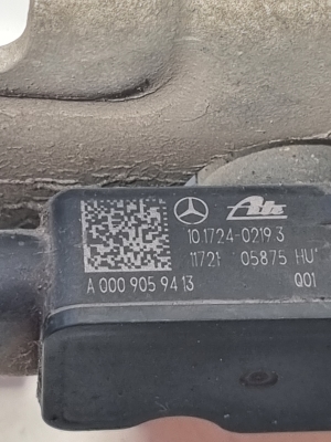 Mercedes Benz B-Class 247 (2018–2026) Sensor an der Hinterradnabe A0009059413 - 3