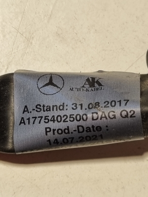Mercedes Benz B-Class 247 (2018–2026) Muu juhe A1775402500 - 2