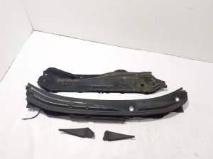   Wiper cowl trim panel  - 668625HA0A 