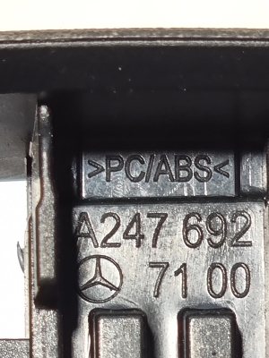 Mercedes Benz B-Class 247 (2018–2026) Sonstiges Innenraumteil A2476927100 - 2