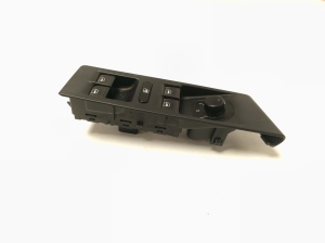 Volkswagen Passat B7 (2010–2014) Front door glass switch 1K4959857B - 4