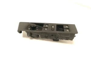 Volkswagen Passat B7 (2010–2014) Front door glass switch 1K4959857B - 6