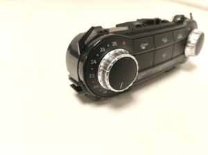 Mercedes Benz A-Class 176 (2012–2018) Heater control panel A2469001708 - 2