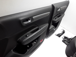 RENAULT Koleos (2016–2026) Interior and its parts - 4