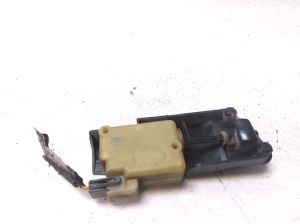 VOLVO V70 II (2000–2007) Verschluss des Tankdeckels 30612856 - 2