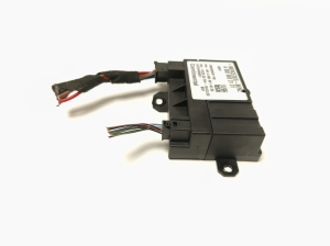 Mercedes Benz ML-Class 166 (2011–2015) Fuel pump control module A0009003101 - 5