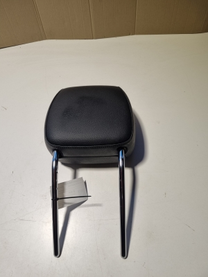 Mercedes Benz B-Class 247 (2018–2026) Front seat headrest - 2