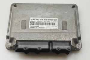 Motorsteuergerät - 03E906023AC