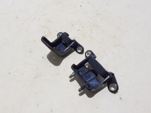RENAULT Koleos (2016–2026) Rear side door upper hinge 824005HA0A - 2