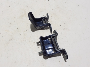 RENAULT Koleos (2016–2026) Rear side door upper hinge 824015HA0A - 2