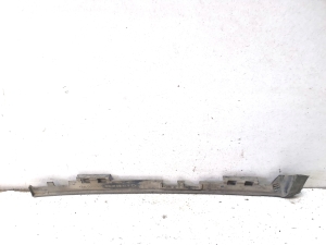 Mercedes Benz E-Class W211 (2002–2009) Veel üks välise aknalaua detail A2116980998 - 3
